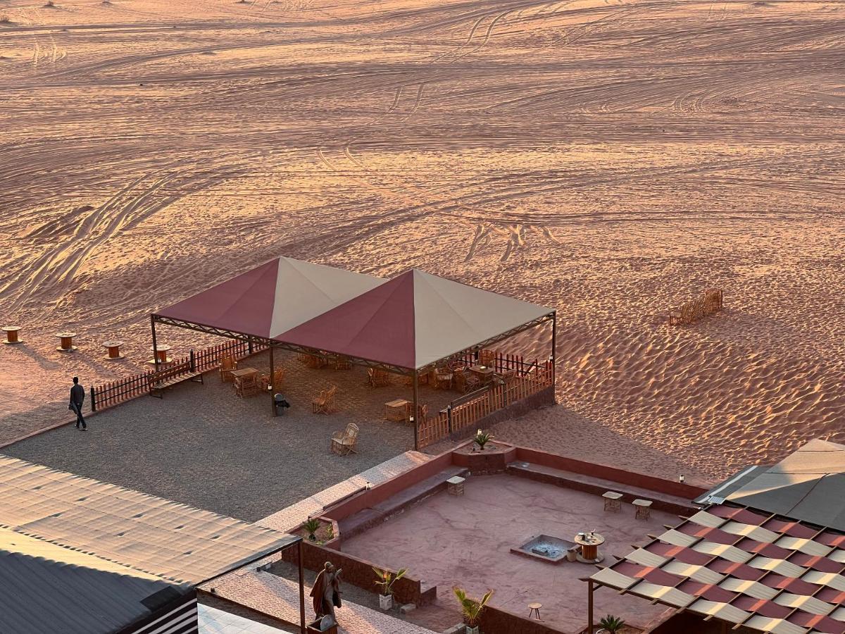 Wadi Rum Eagle Luxury Camp Hotel Ngoại thất bức ảnh