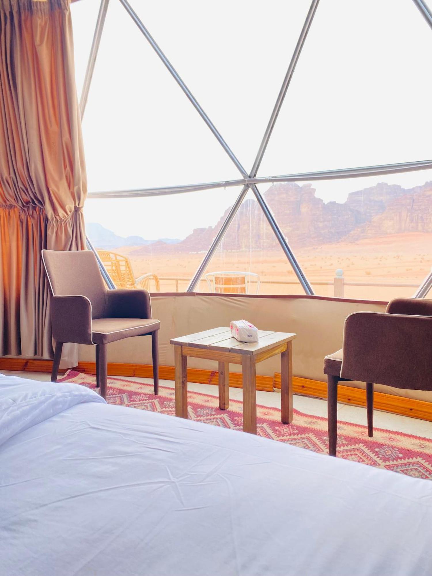 Wadi Rum Eagle Luxury Camp Hotel Ngoại thất bức ảnh