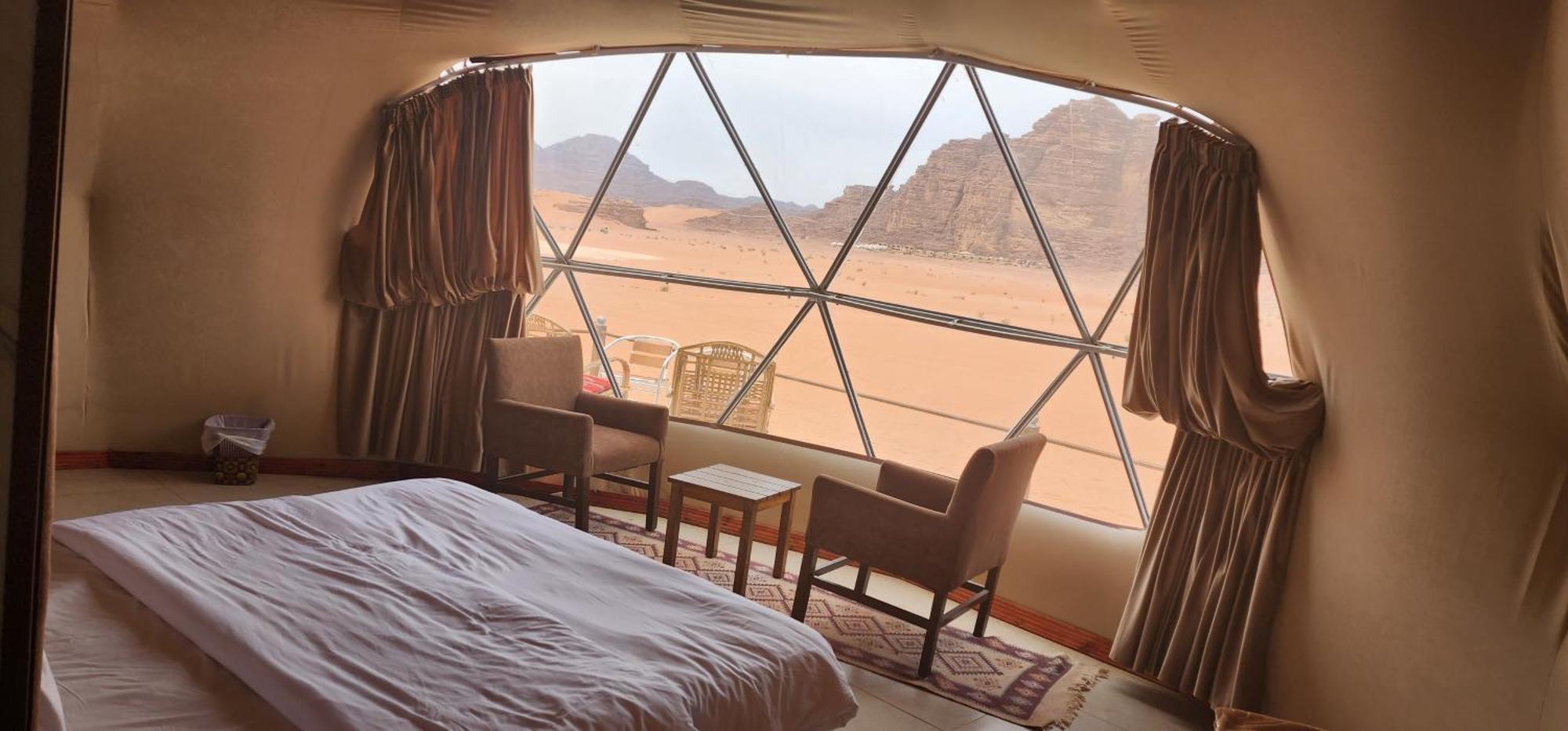 Wadi Rum Eagle Luxury Camp Hotel Ngoại thất bức ảnh