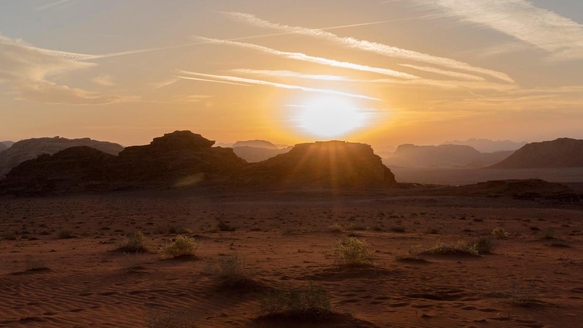 Wadi Rum Eagle Luxury Camp Hotel Ngoại thất bức ảnh