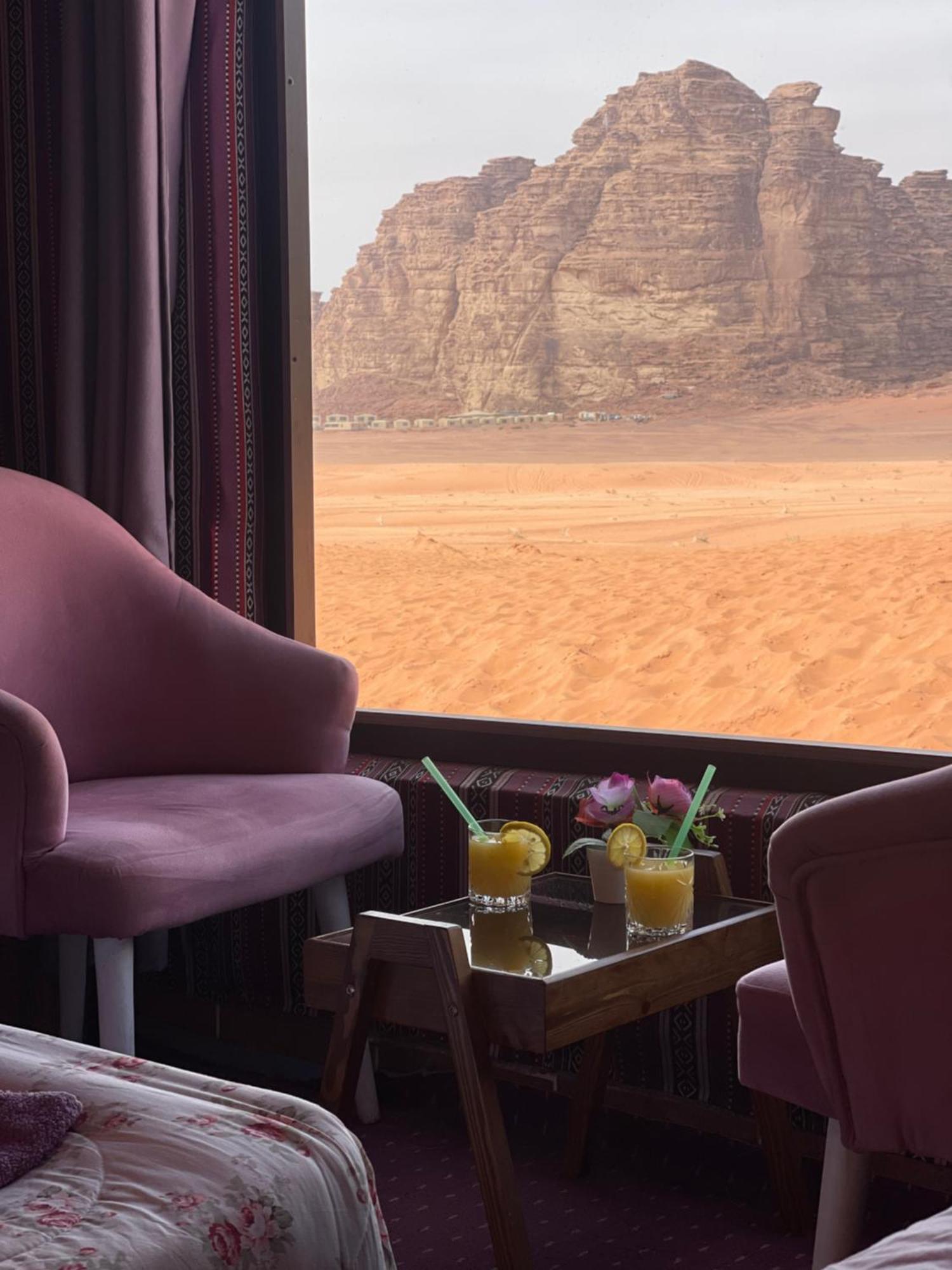 Wadi Rum Eagle Luxury Camp Hotel Ngoại thất bức ảnh