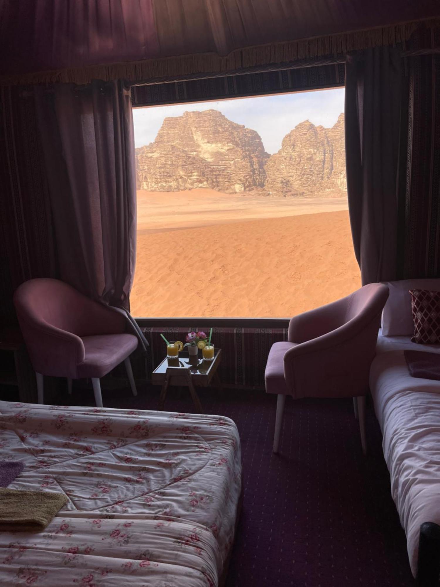 Wadi Rum Eagle Luxury Camp Hotel Ngoại thất bức ảnh